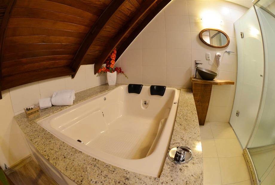 suite-luxo-com-hidro-(13).jpg