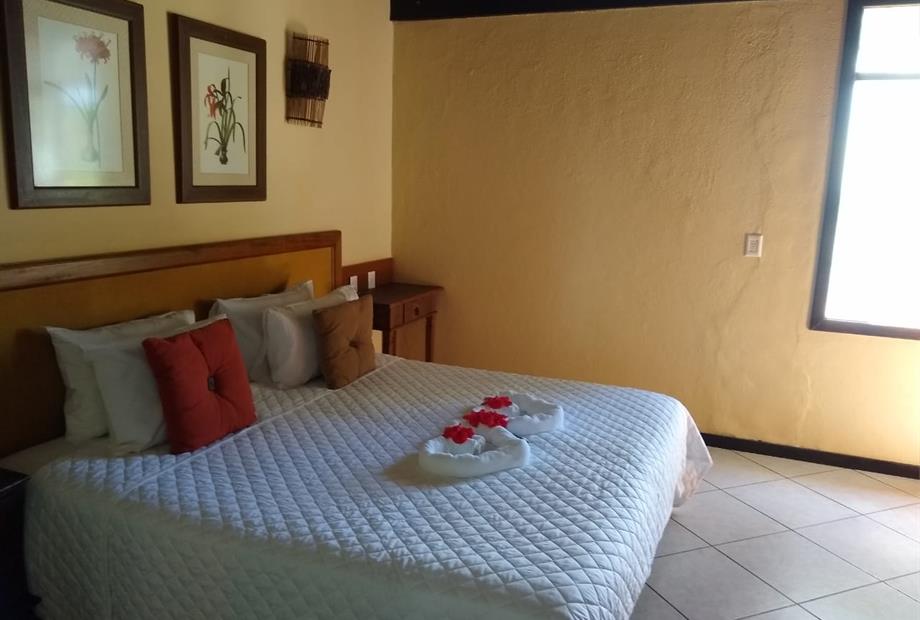 WhatsApp Image 2019-05-30 at 10.13.52 (1).jpeg