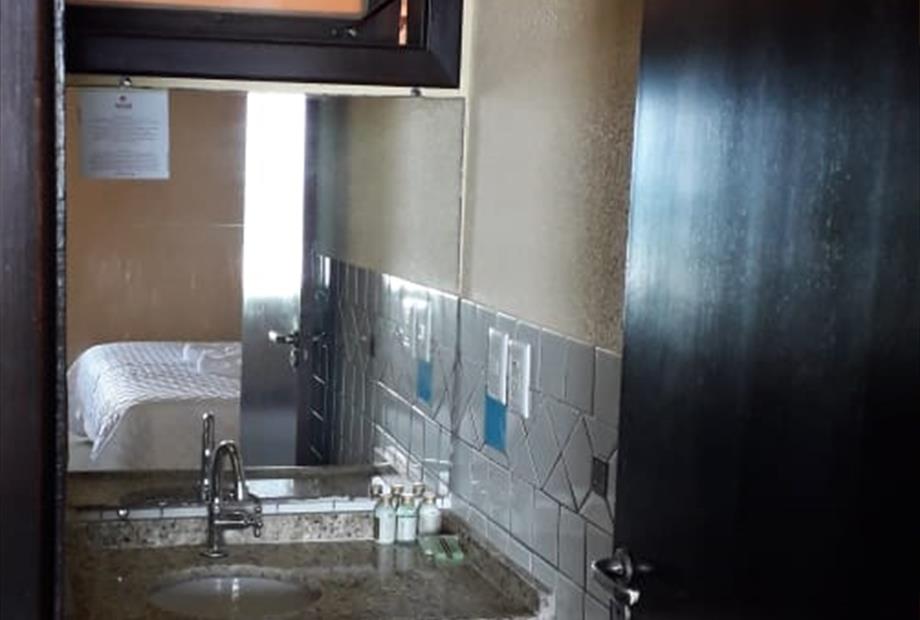 WhatsApp Image 2019-05-30 at 11.06.32 (1).jpeg