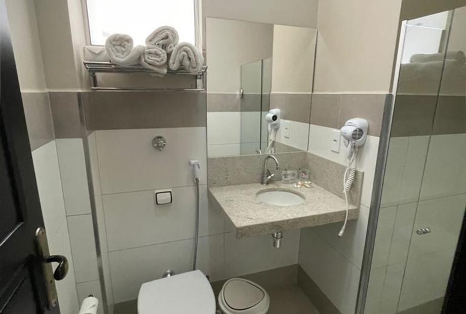 whatsapp image 2022-09-17 at 19.17.32.jpeg