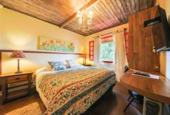 Quarto Vista Jardim Duplo