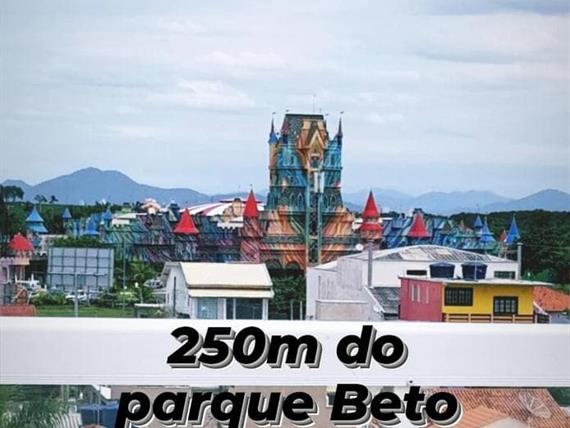 383540450.jpg