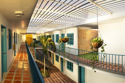 pasillo completo.jpg