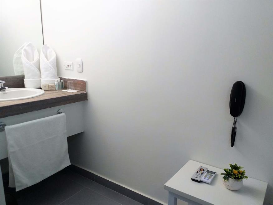 ameneties hotel akuamarina hab doble.jpg
