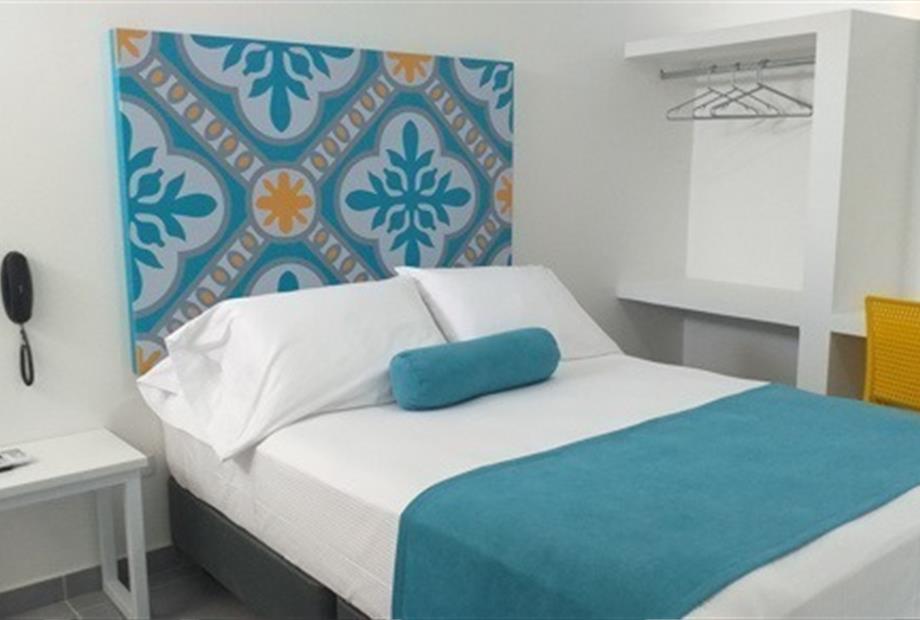 hab corporativa hotel akuamarina.jpg