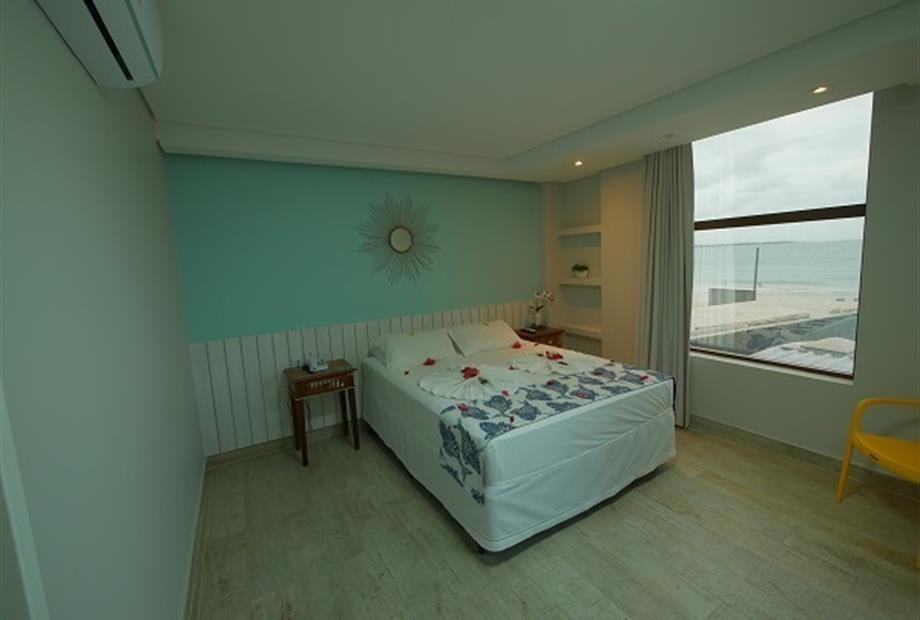 reduzidaaaaaaaa beach.jpg