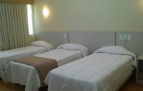 Quarto Triplo Standard do Entremares Hotel