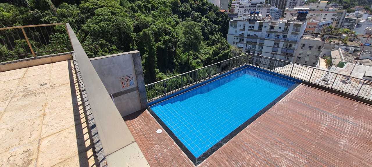 piscina (1).jpg