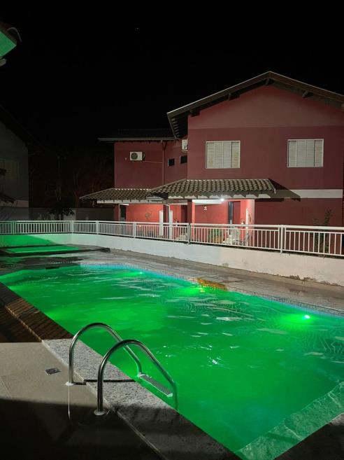piscina.jpeg
