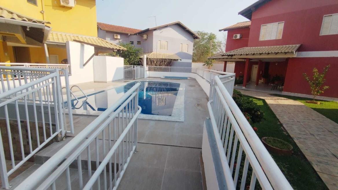piscina10.jpeg