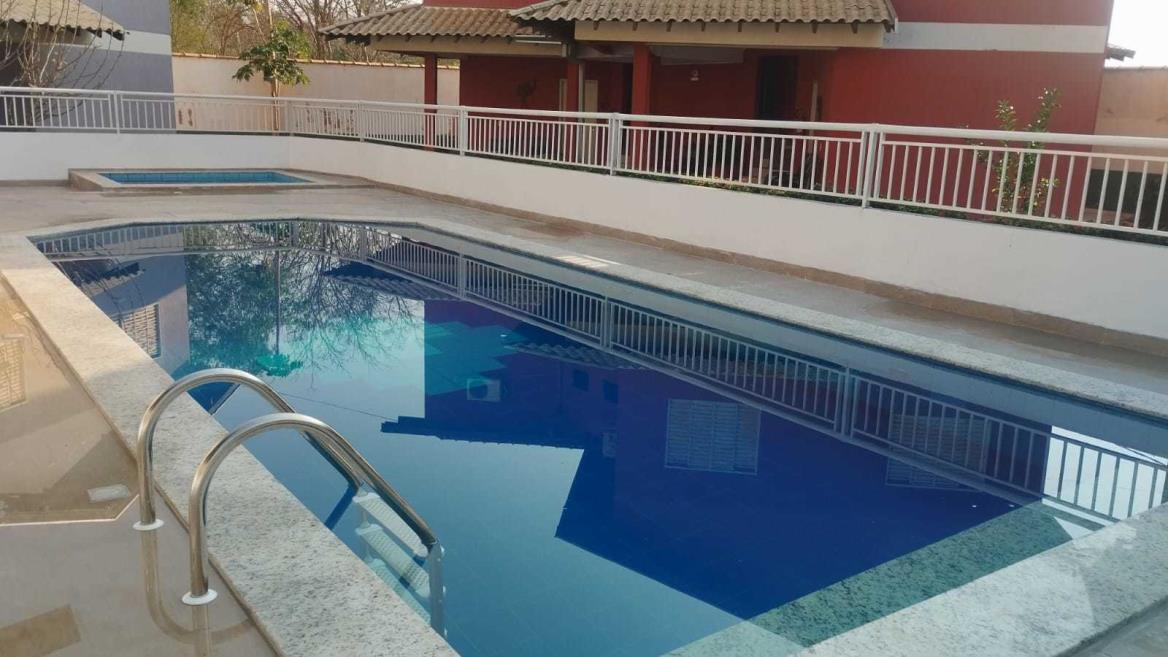 8piscina.jpeg