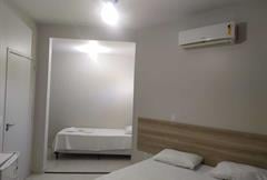 Quarto Triplo Standard 1 cama casal + 1 de solteiro (1° andar)