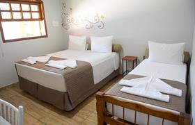 Quarto Triplo Standard do Recanto das Carpas