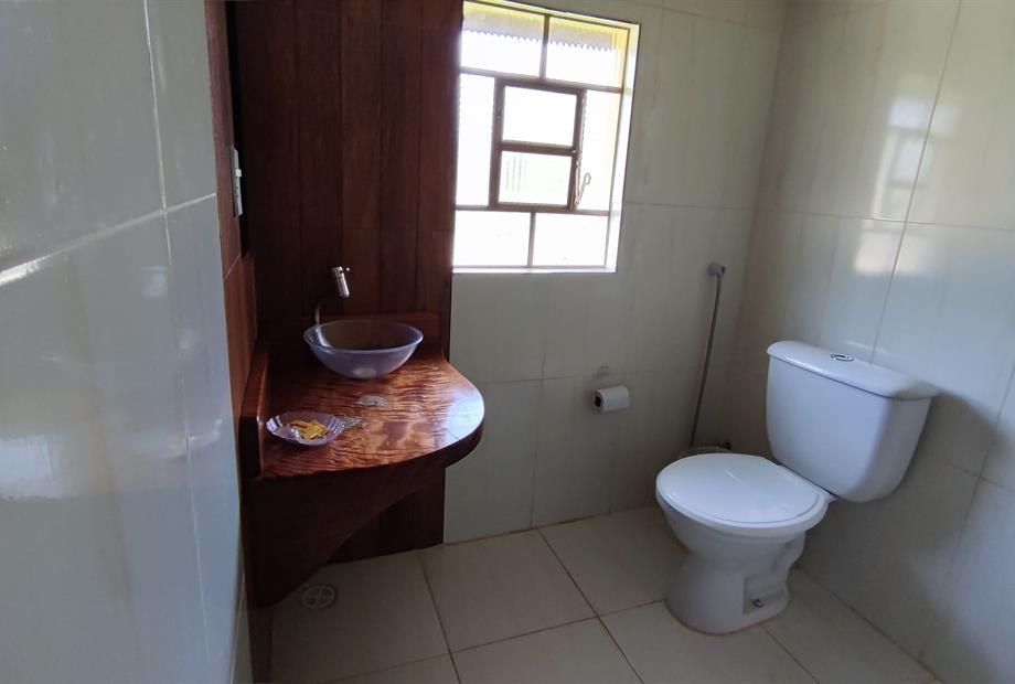 chalé 22 banheiro3.jpg