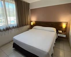 Apartamento Superior Casal com uma Cama Queen e um Sofá-Cama