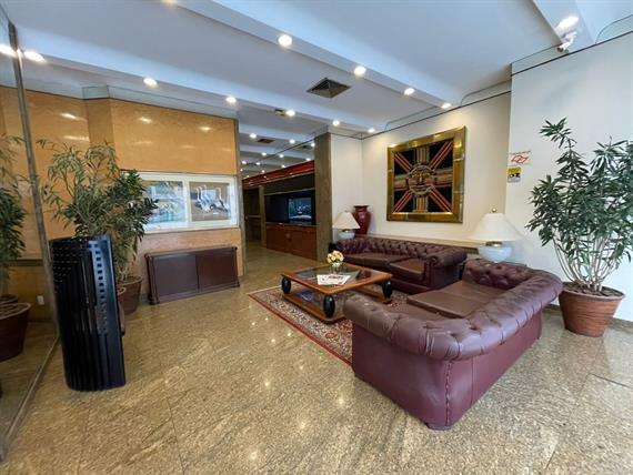 lobby 2.jpg