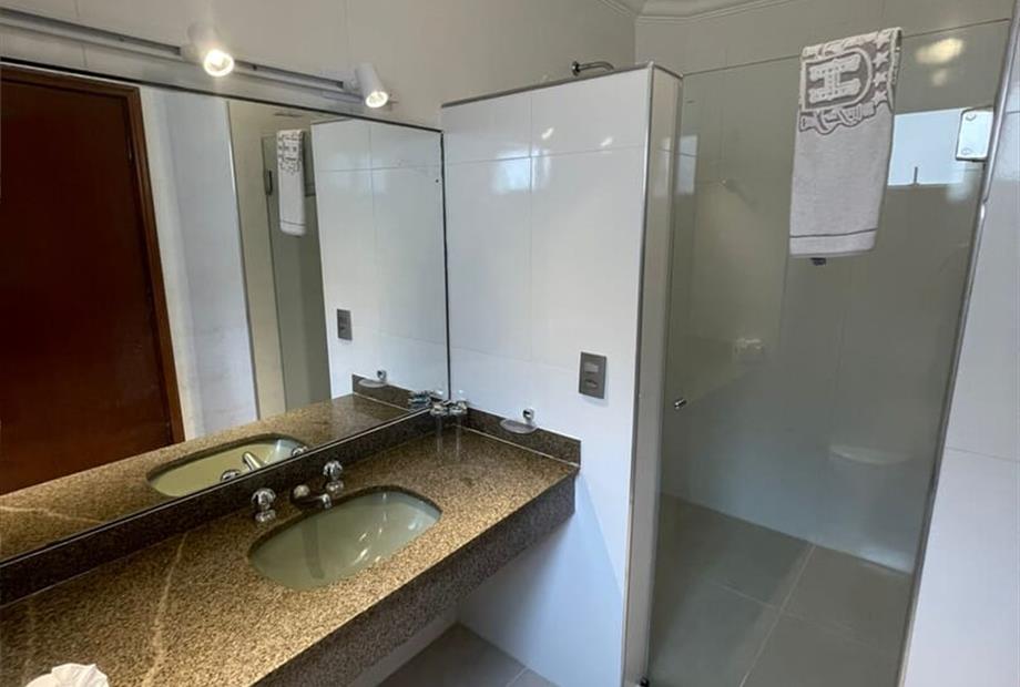 banheiro luxo.jpg