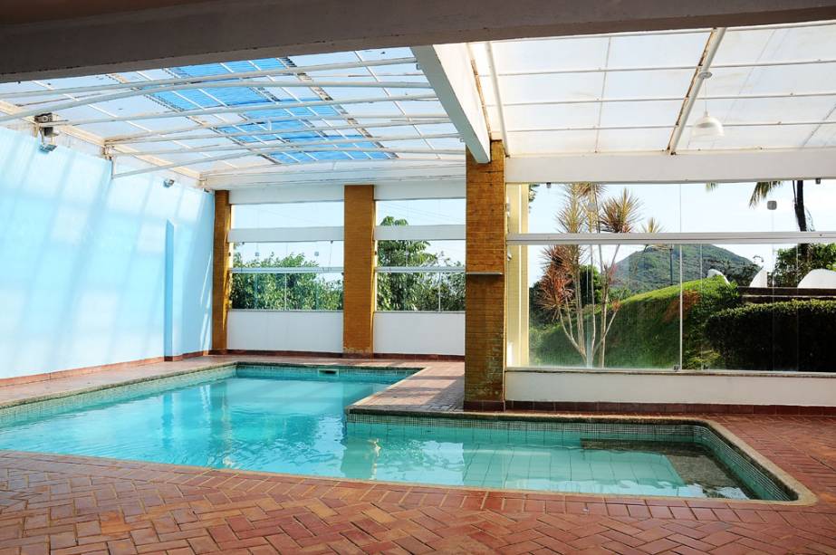 Piscina Coberta.jpg