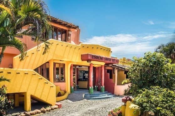 02-exteriorfachada2.jpg