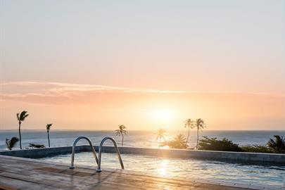radical_essenza-piscina-1024x703.jpg