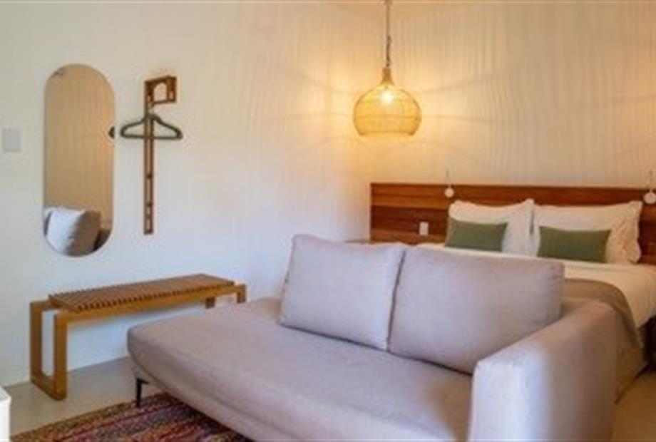 casa luz 10_05-49 small.jpeg