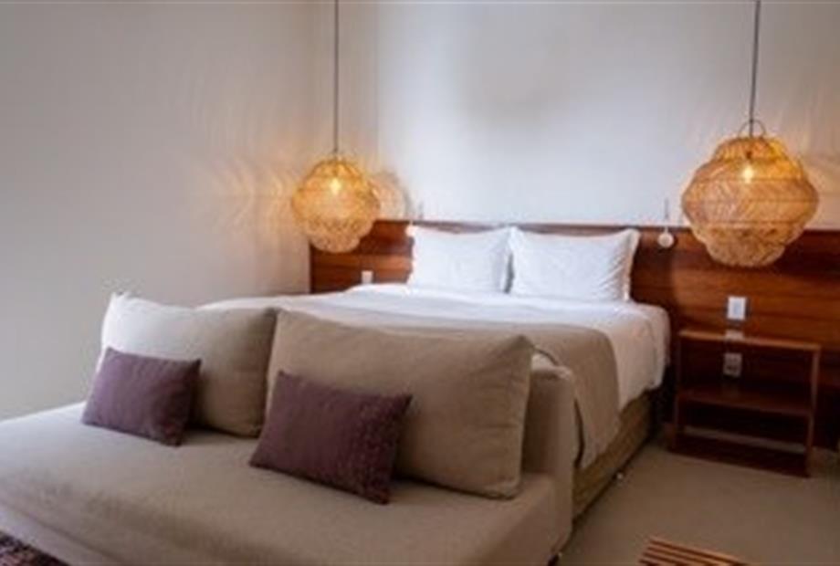 casa luz 10_05-44 small.jpeg