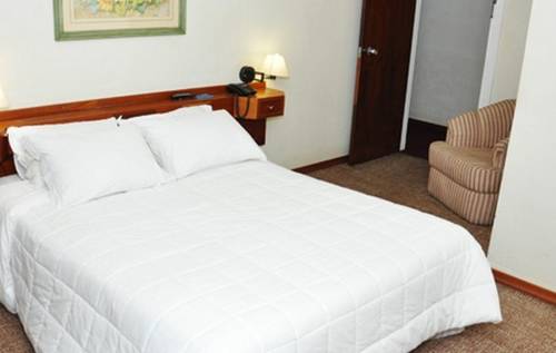 Quarto Deluxe com duas camas de solteiro 3