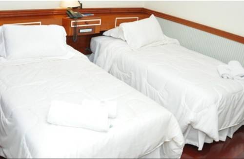 Quarto Deluxe com duas camas de solteiro 4