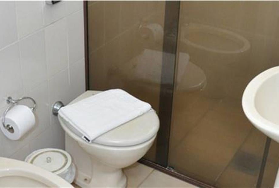 Quarto Deluxe com duas camas de solteiro 5