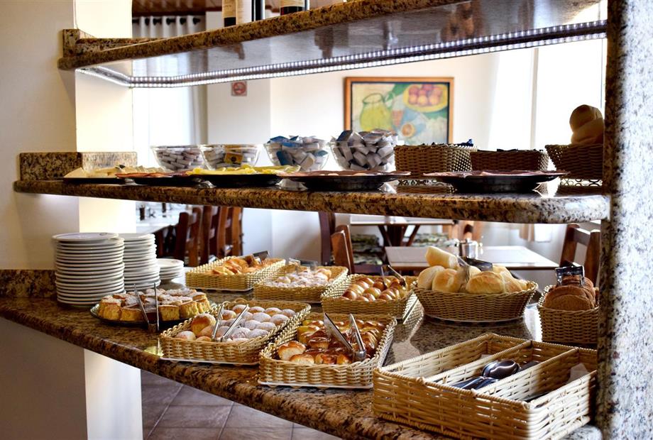 dsc_0010 (large).jpg