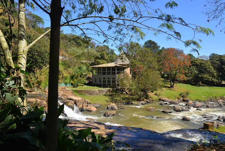 hotel-recanto-da-cachoeira-trilhas.jpg