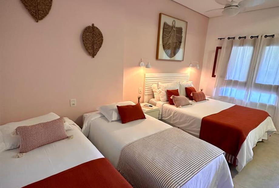 whatsapp image 2025-12-04 at 16.51.03.jpeg