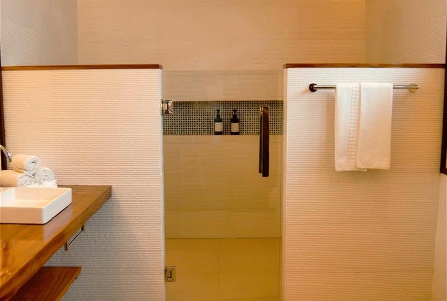 chuveiro caitá baixa 1.jpg