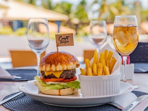 scpa - craft burger (1).jpg