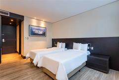 Quarto com 2 Camas de Solteiro - Não Fumantes