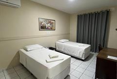 02 camas de solteiro - Executivo