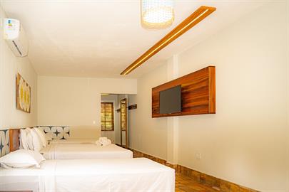 whatsapp image 2025-10-30 at 16.47.38 (16).jpeg