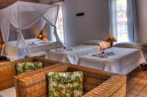 whatsapp image 2025-10-30 at 15.48.39 (17).jpeg