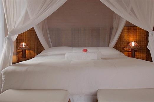 whatsapp image 2025-10-30 at 15.48.39 (24).jpeg