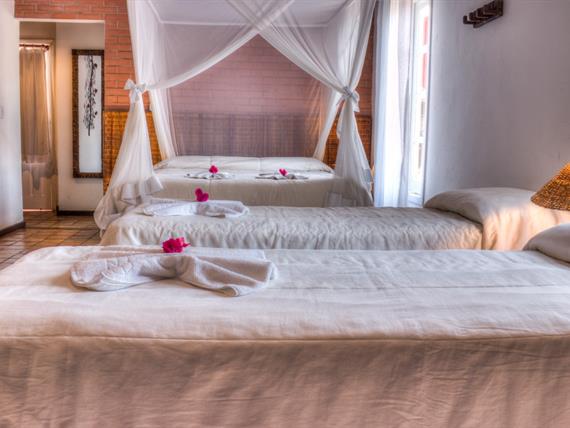 whatsapp image 2025-10-30 at 15.48.39 (19).jpeg