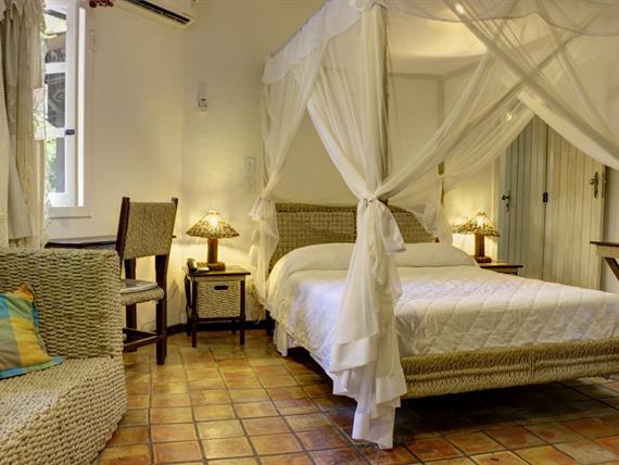 whatsapp image 2025-10-30 at 15.48.39 (14).jpeg