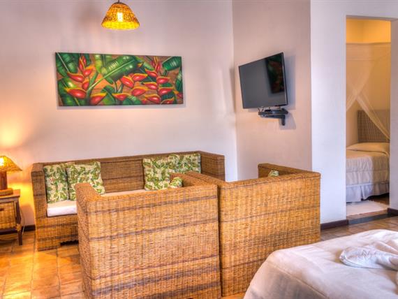 whatsapp image 2025-10-30 at 15.48.39 (18).jpeg