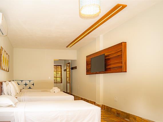 whatsapp image 2025-10-30 at 16.47.38 (16).jpeg