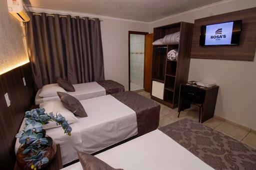 quarto triplo_rosas hotel_181025.jpg