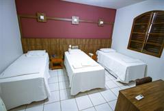Quarto Triplo Solteiro