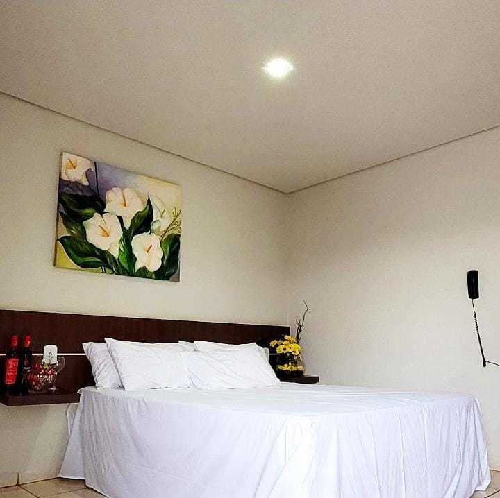 Almeida's Hotel 5