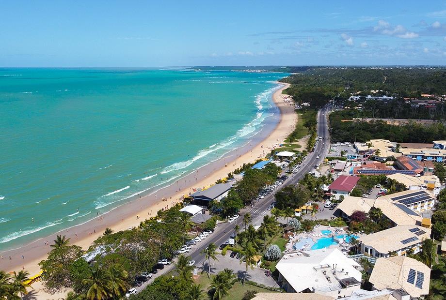 3.foto a╠üerea piscina.jpg