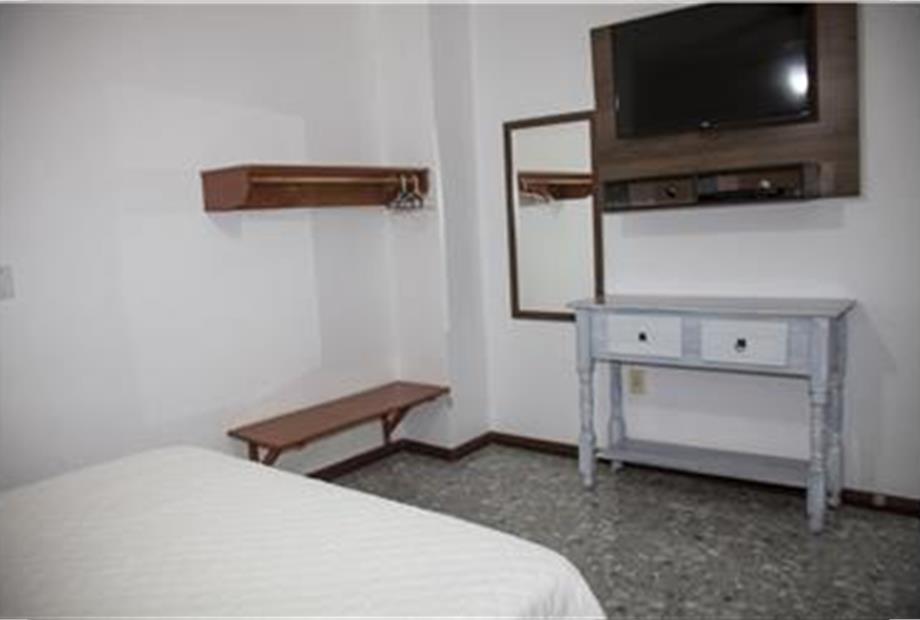 suíte com hidro (gamboa)