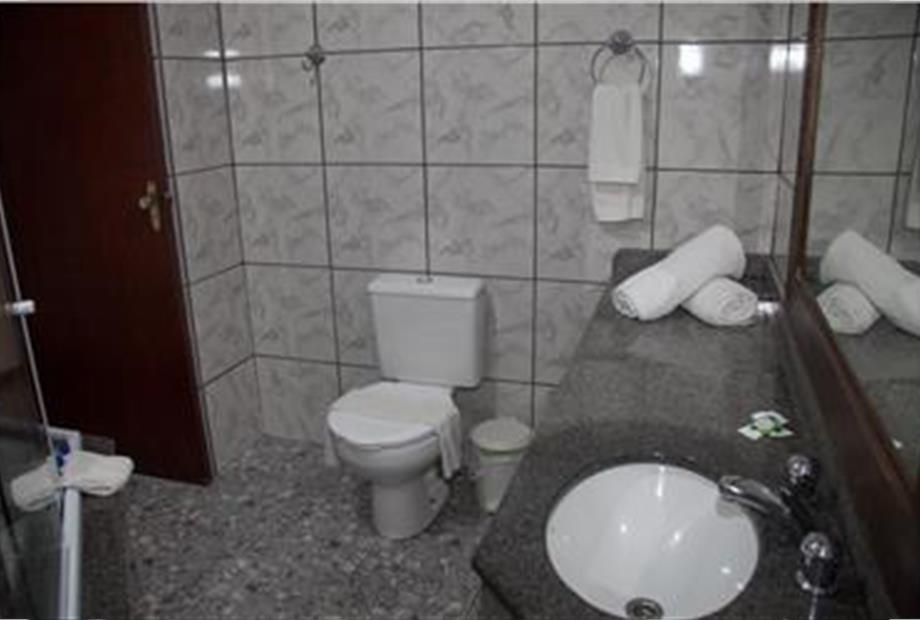 suíte com hidro (gamboa)