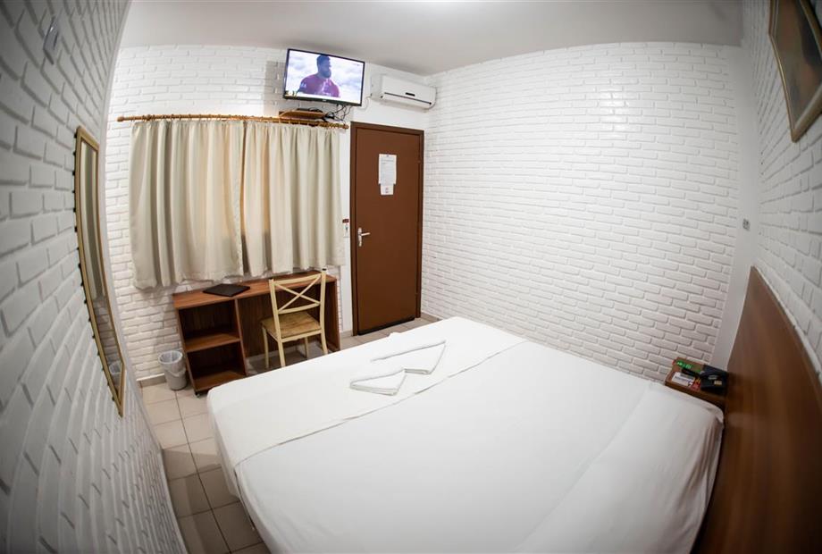 wa2_7573 (medium).jpg